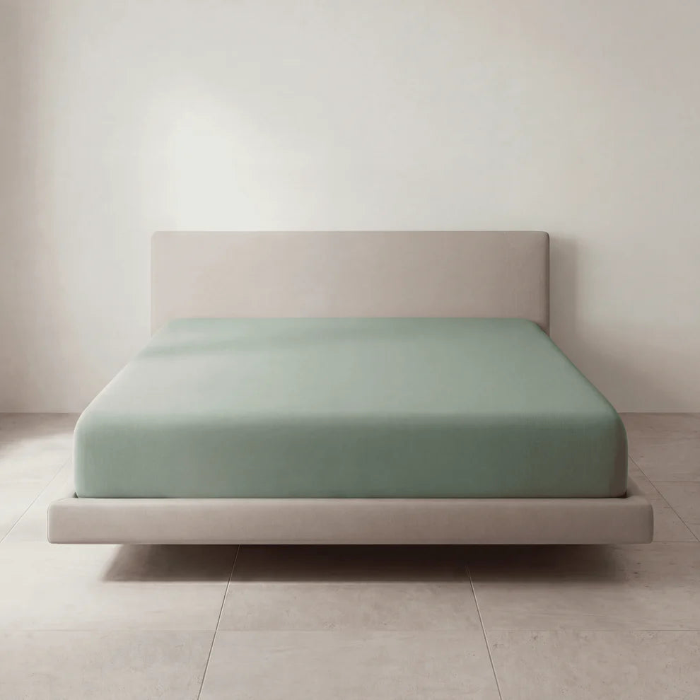 SoftCloud® Fitted Sheet – Soft, Hypoallergenic & Perfect Fit